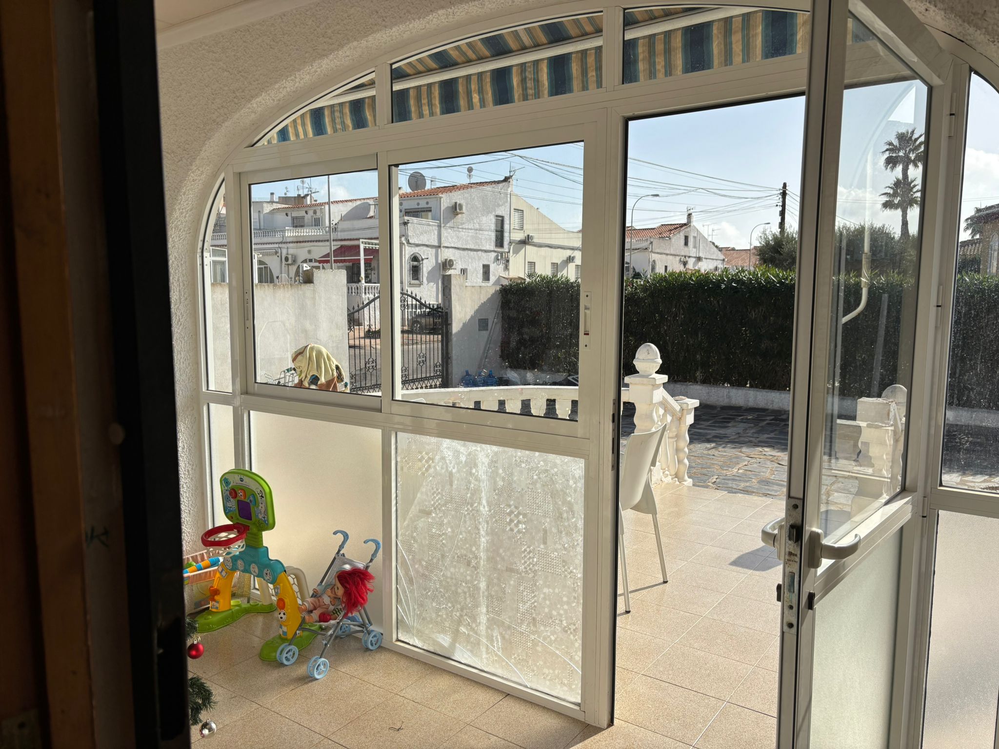 For sale - 2 Bedroom 1 Bathroom  in Torrevieja -  - Alicante