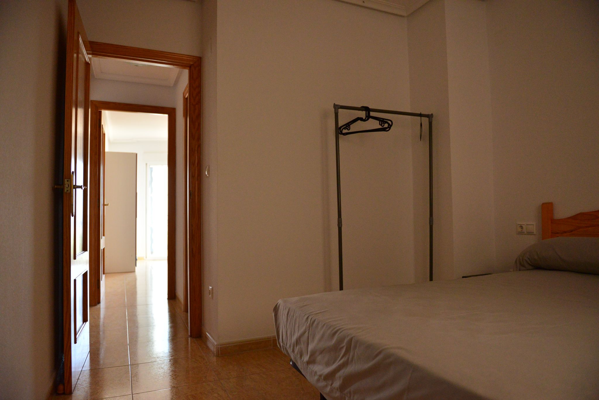 For sale - 3 Bedroom 1 Bathroom Apartment in Torrevieja -  - Alicante