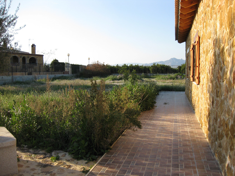 For sale - 3 Bedroom 2 Bathroom  in Benferri -  - Alicante