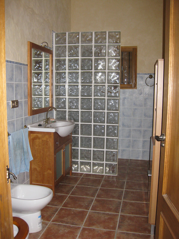 For sale - 3 Bedroom 2 Bathroom  in Benferri -  - Alicante