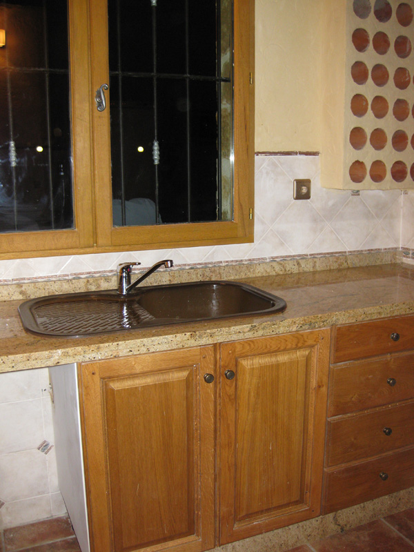 For sale - 3 Bedroom 2 Bathroom  in Benferri -  - Alicante